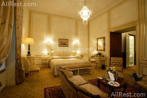 Hotel Du Palais 32